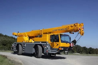 Автокран Liebherr 35 тонн LTM 1030