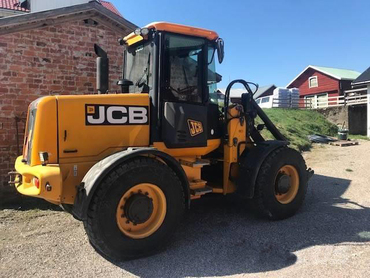 Фронтальный погрузчик JCB 416 HT