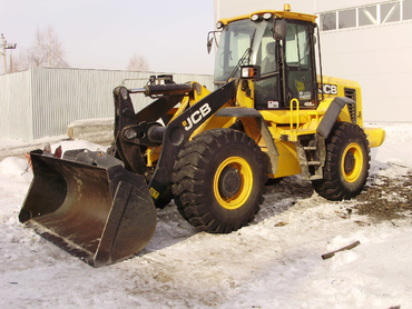 Фронтальный погрузчик JCB 446 ZX