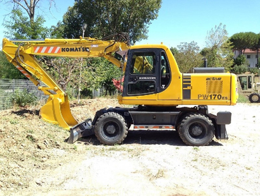 Аренда колесного экскаватора без гидромолота Komatsu 170